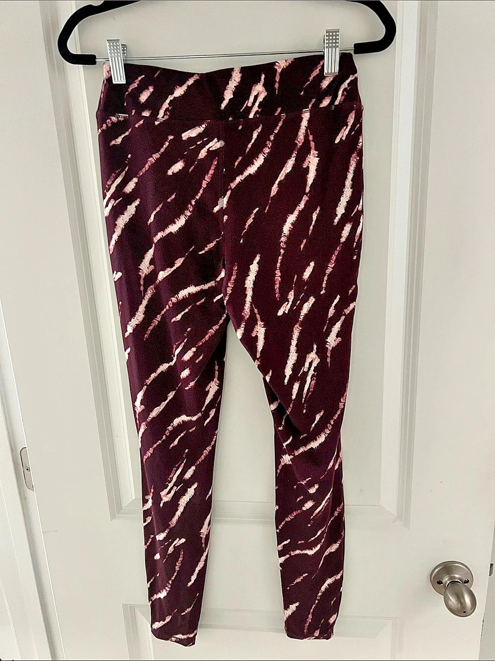 Wonderly Tiger Print Leggings Purple & Pink
